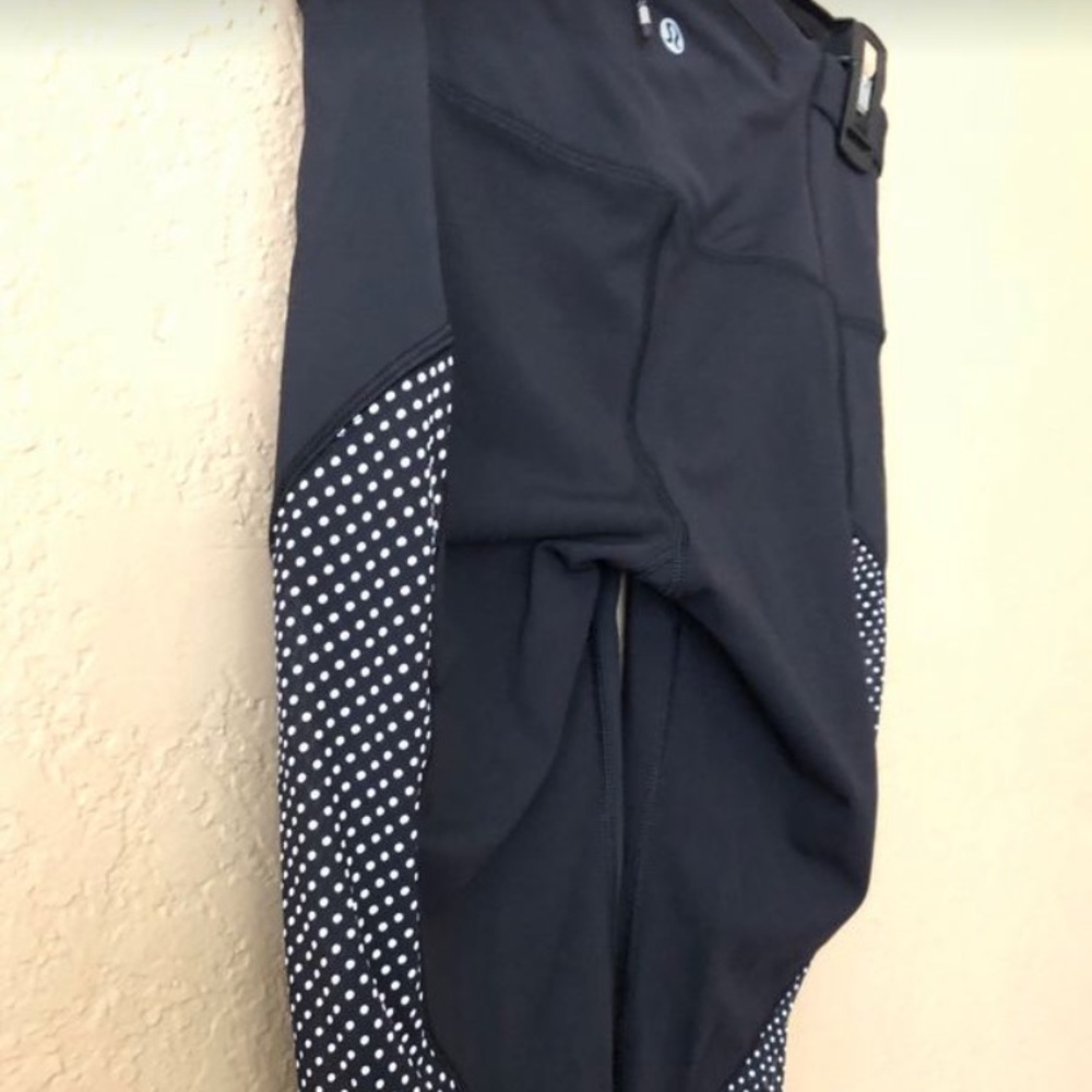 Lululemon Compression Pants - Picture 5 of 8